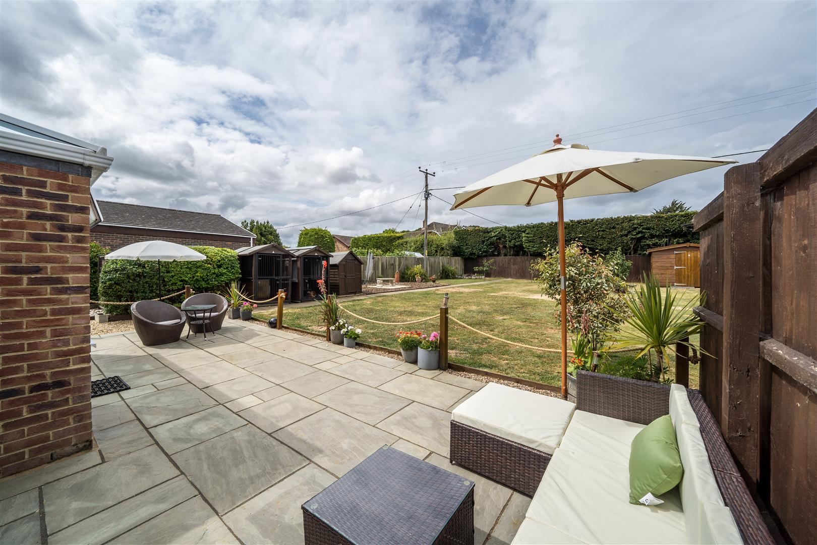 Isle of Wight House Detached Property Sold in Porchfield